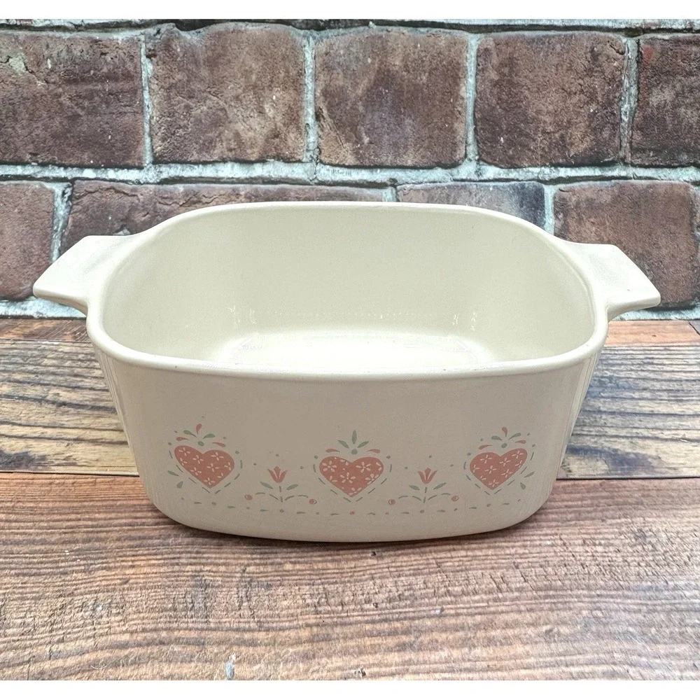 Corning Ware Forever Yours Casserole Baking Dish 1.5 L Hearts Cottagecore